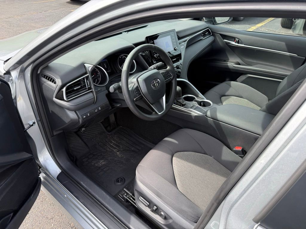 Used 2024 Toyota Camry LE FWD image 7