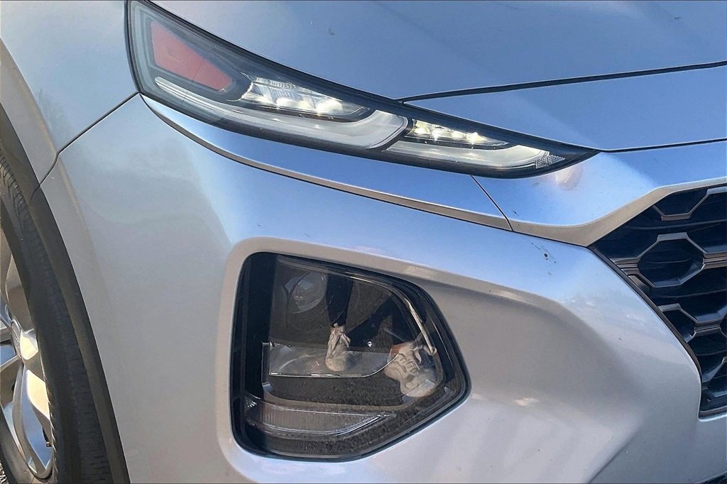 Used 2019 Hyundai Santa Fe SEL image 26