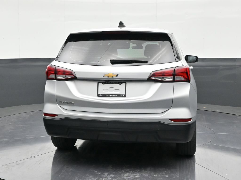 Certified 2022 Chevrolet Equinox LS image 4