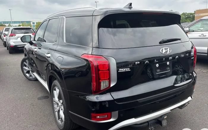 Used 2022 Hyundai Palisade Limited AWD/4WD image 2