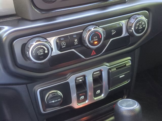 Used 2020 Jeep Wrangler Sport image 36