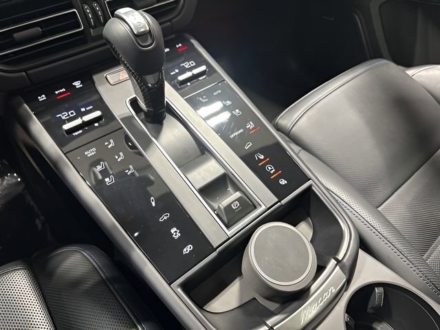Used 2024 Porsche Macan GTS image 29