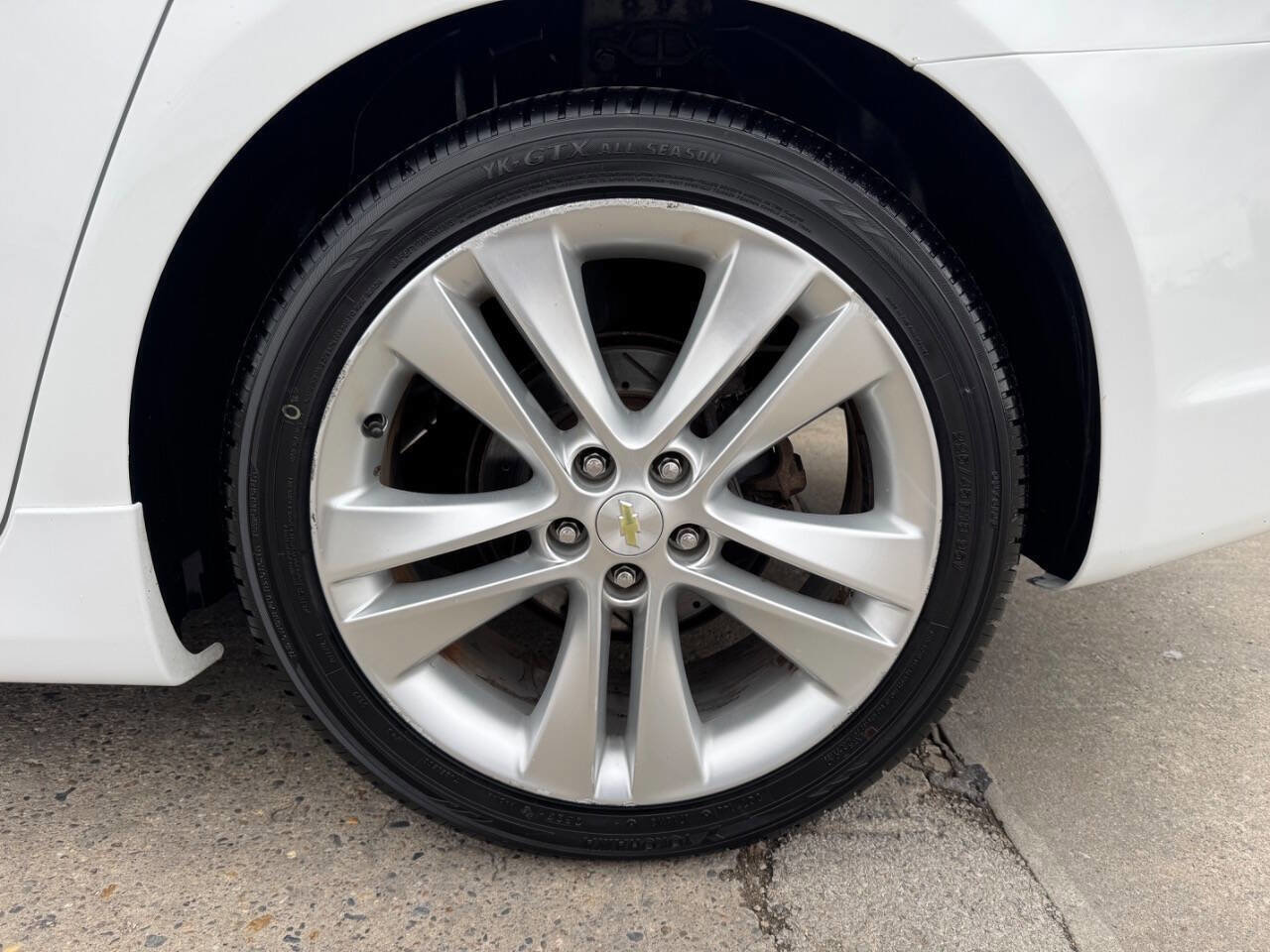 Used 2012 Chevrolet Cruze LTZ w/ RS Package image 9