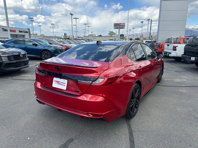 Used 2025 Toyota Camry XSE FWD image 11