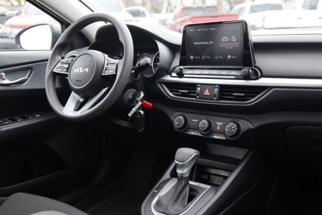Used 2023 Kia Forte LXS w/ LXS Technology Package image 34