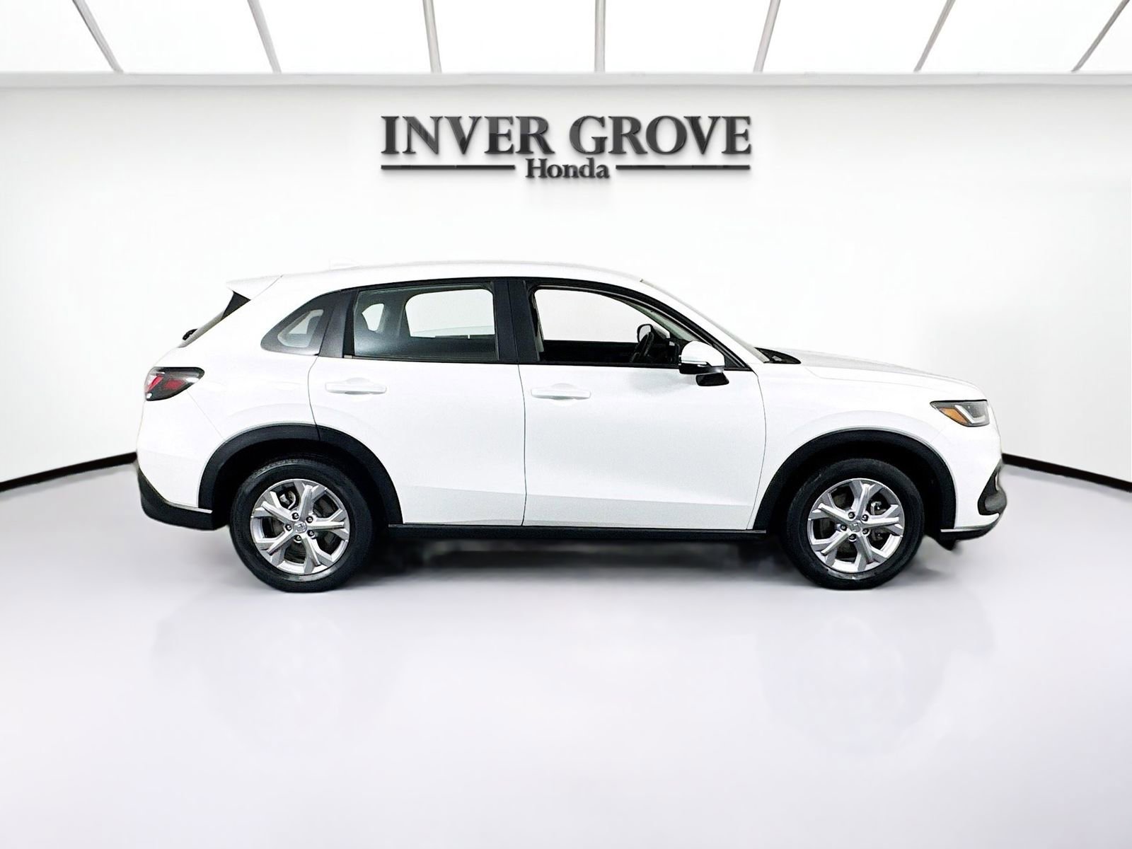 Used 2024 Honda HR-V LX image 4