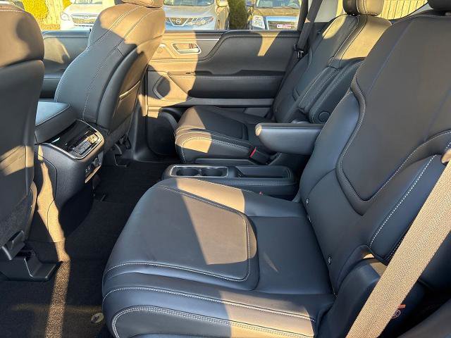 Certified 2025 INFINITI QX80 Pure image 25