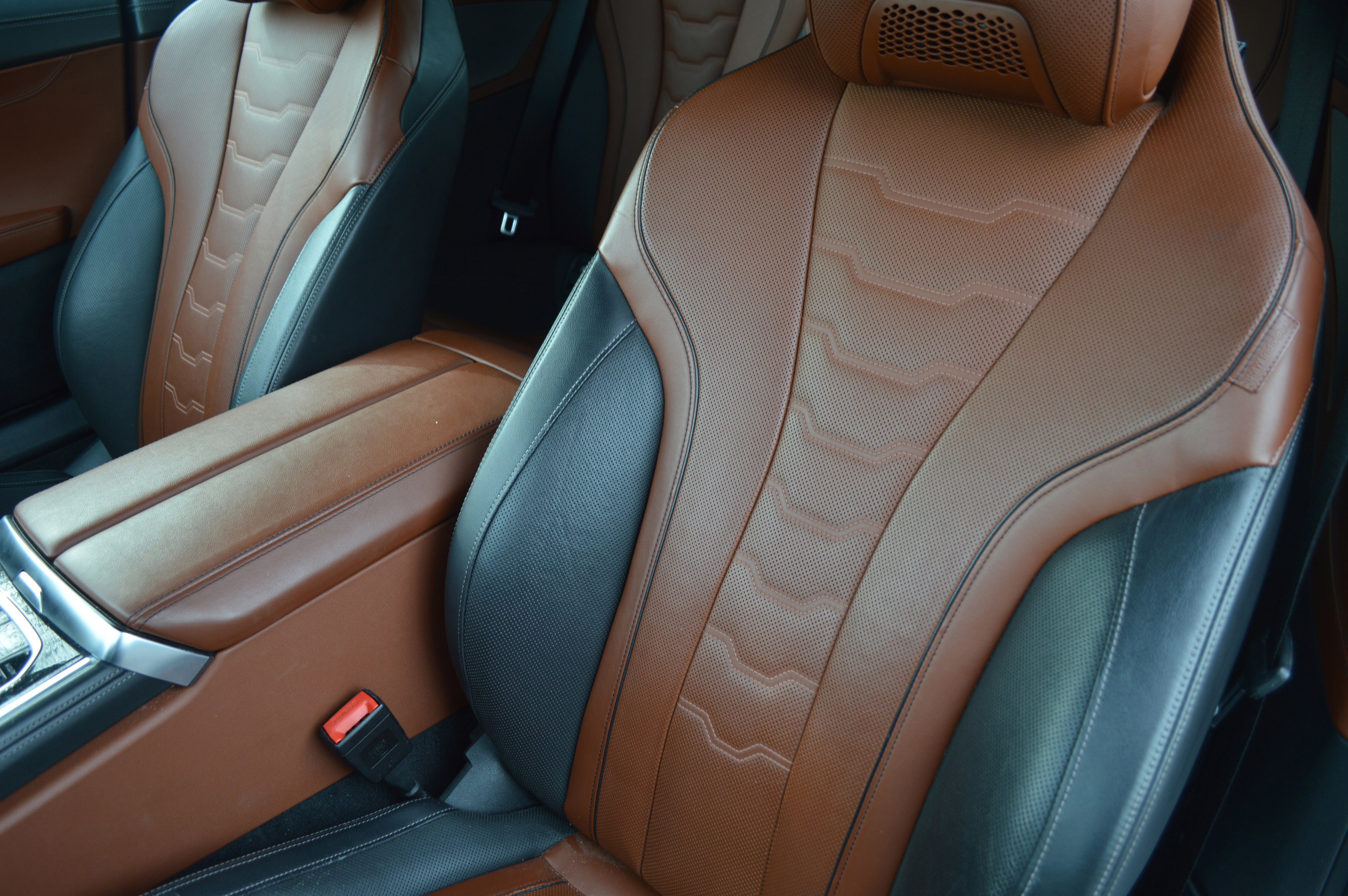 Used 2021 BMW 840i Convertible w/ M Sport Package image 33