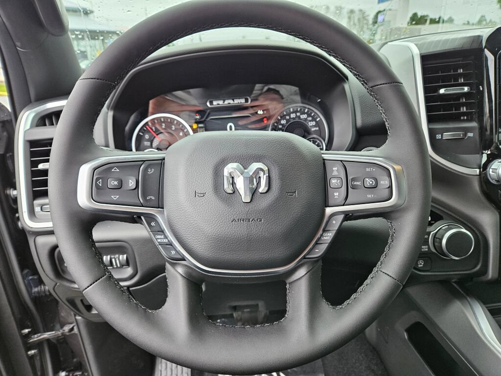 New 2026 RAM 1500 Big Horn AWD/4WD image 16
