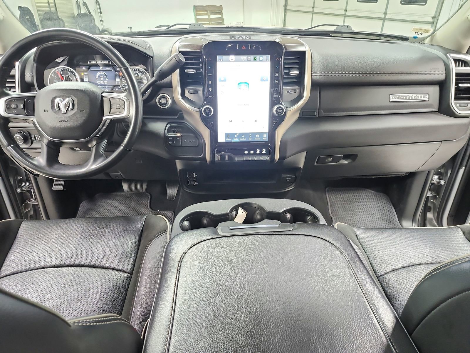 Used 2024 RAM 2500 Laramie AWD/4WD image 26