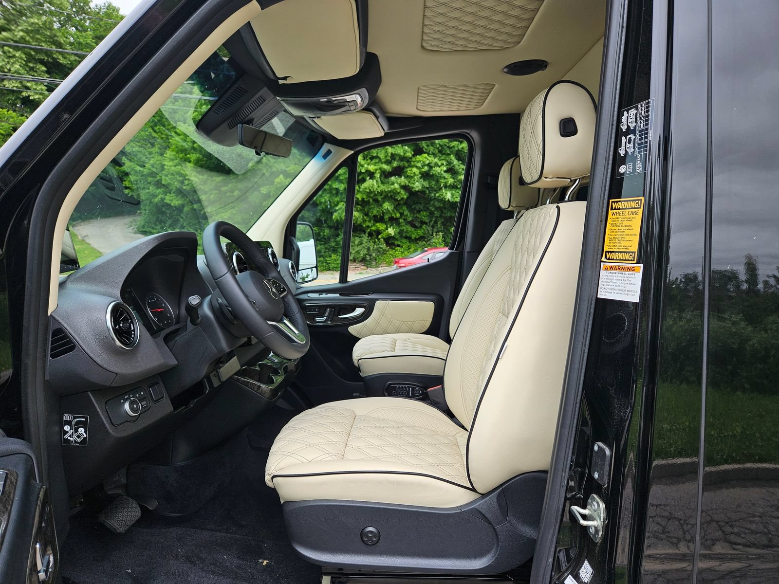 New 2024 Mercedes-Benz Sprinter 3500 image 18