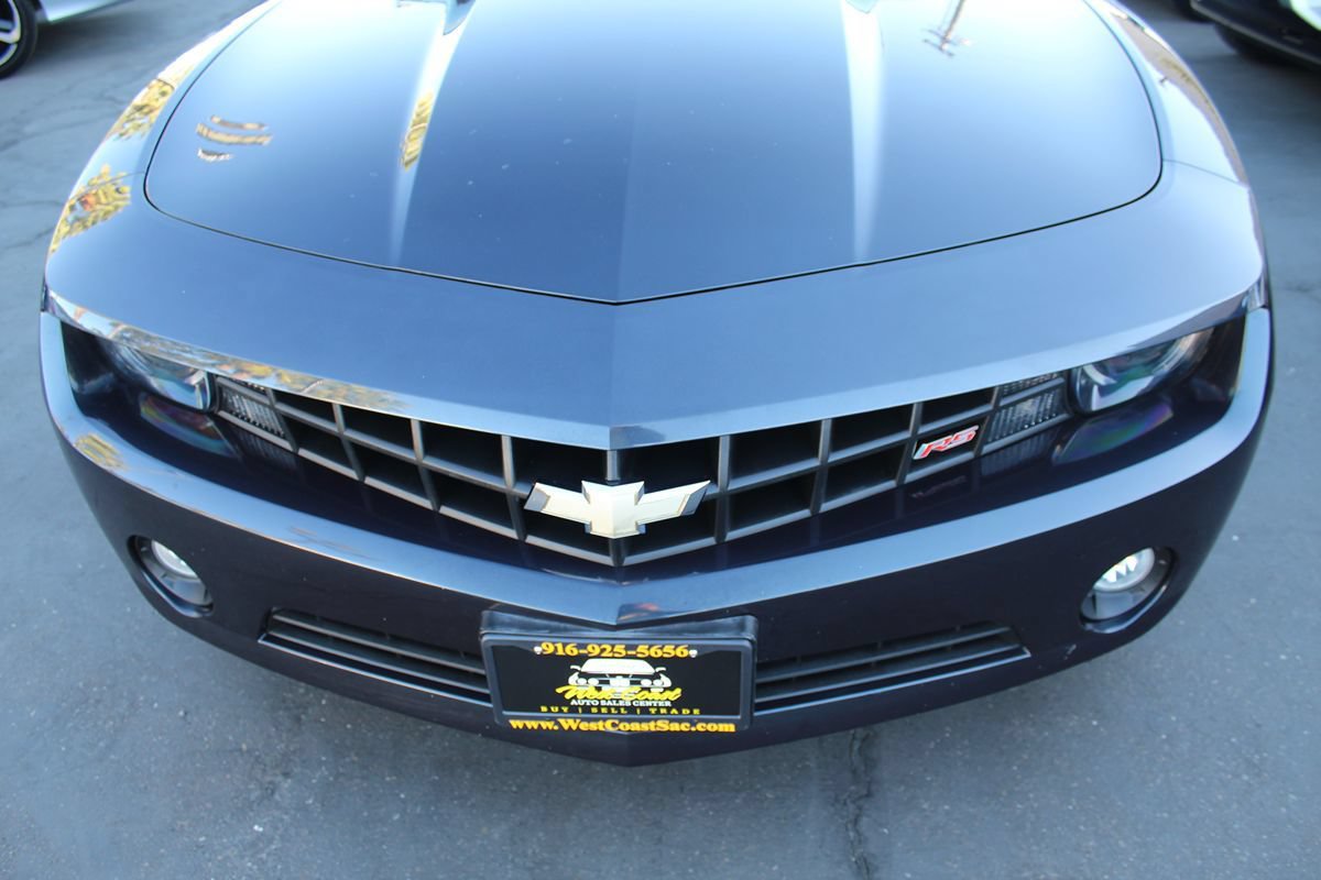 Used 2013 Chevrolet Camaro LT w/ RS Package RWD image 9