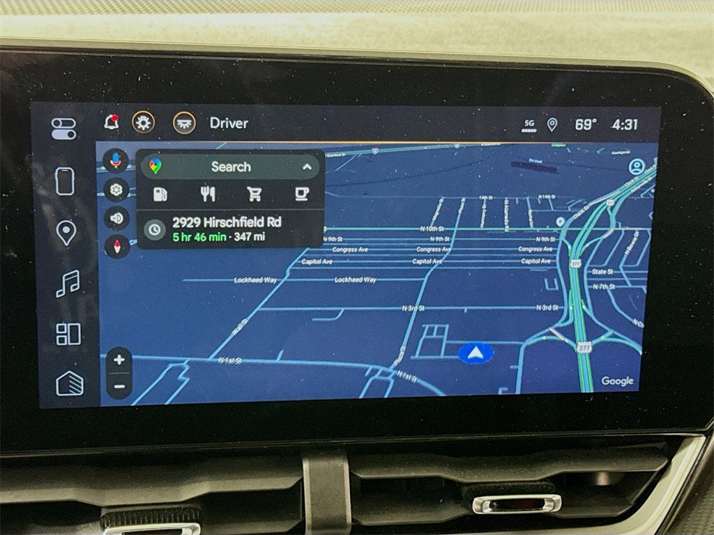 Used 2025 Chevrolet Equinox LT w/ Convenience Package II image 11