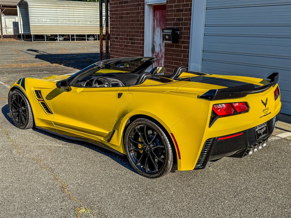 Used 2019 Chevrolet Corvette Grand Sport RWD image 21