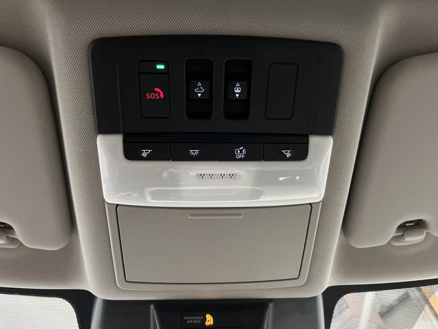 Used 2023 Nissan Rogue SL w/ SL Premium Package image 27