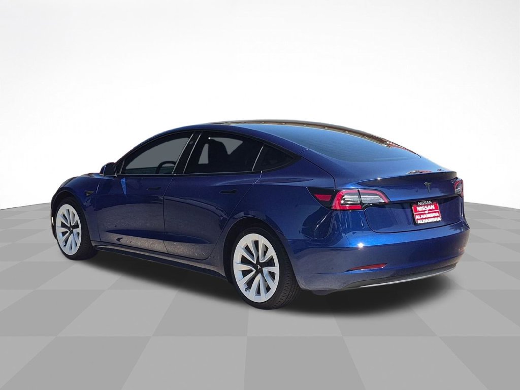 Used 2023 Tesla Model 3 Standard Range RWD image 7