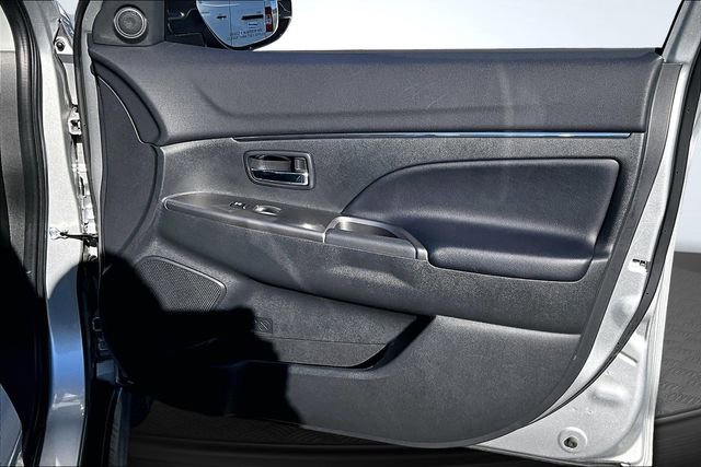 Used 2025 Mitsubishi Outlander Sport AWD image 26