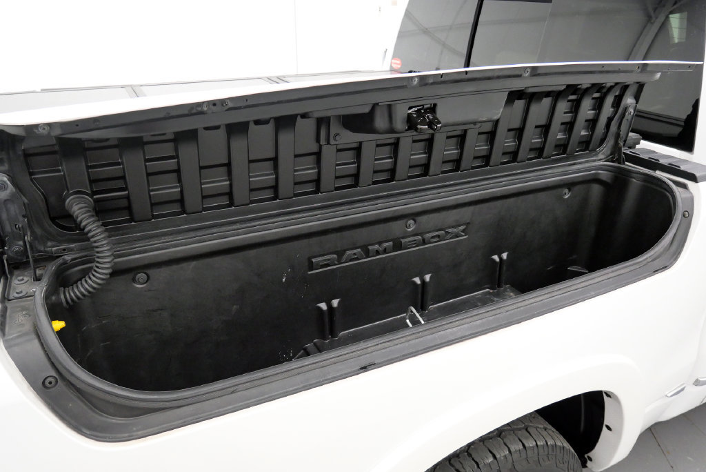 Used 2020 RAM 1500 Limited AWD/4WD image 44
