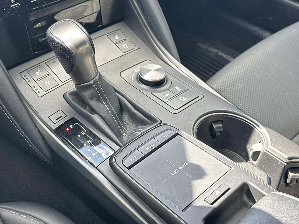 Used 2021 Lexus IS 350 F Sport w/ Dynamic Handling Package image 33