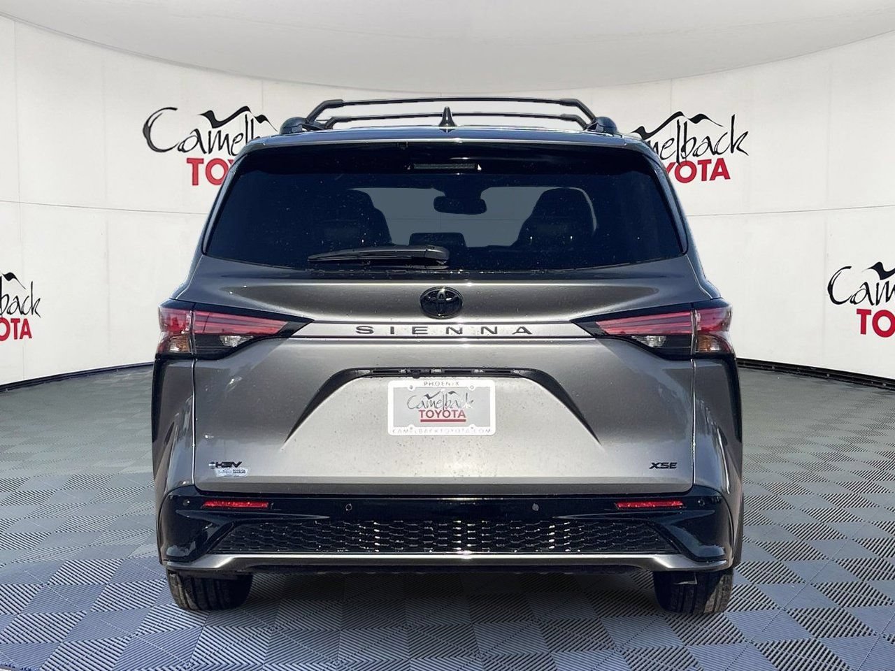 New 2026 Toyota Sienna XSE FWD image 7
