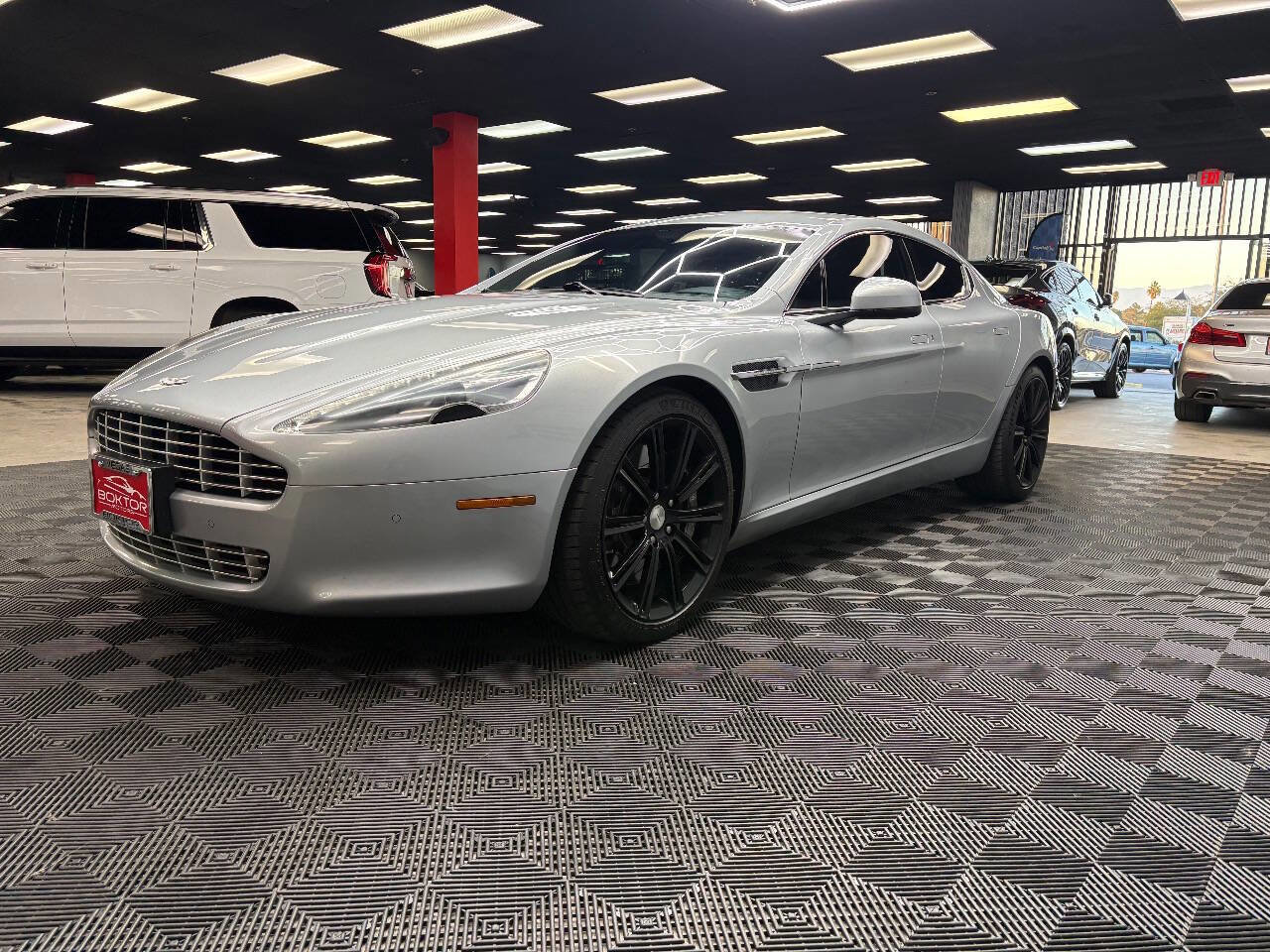 Used 2011 Aston Martin Rapide image 6