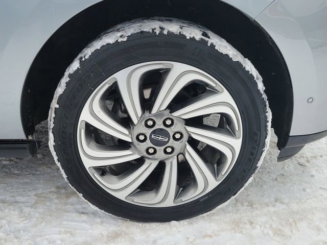 Used 2023 Lincoln Navigator Reserve AWD/4WD image 5