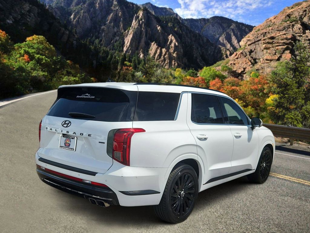 Used 2024 Hyundai Palisade Calligraphy AWD/4WD image 3