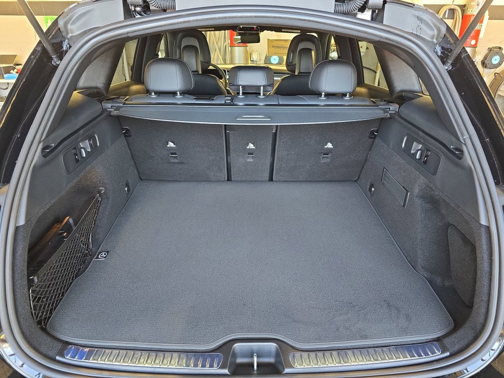 Certified 2026 Mercedes-Benz GLC 300 image 15