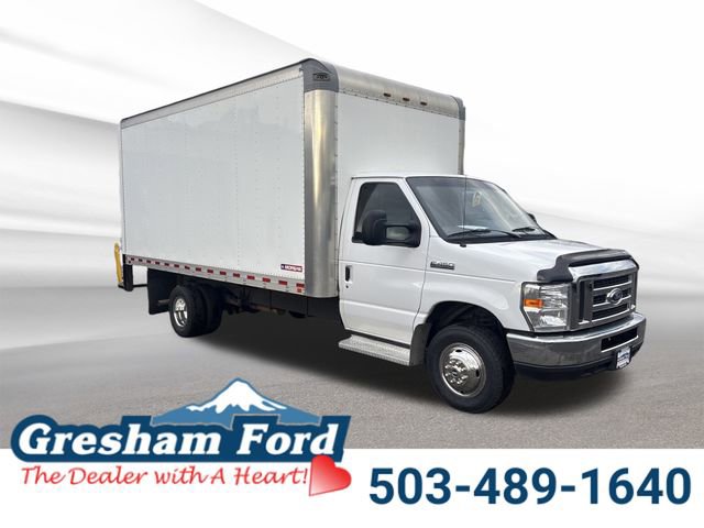 Used 2019 Ford E-450 and Econoline 450 Super Duty w/ Power Windows & Locks Group image 10