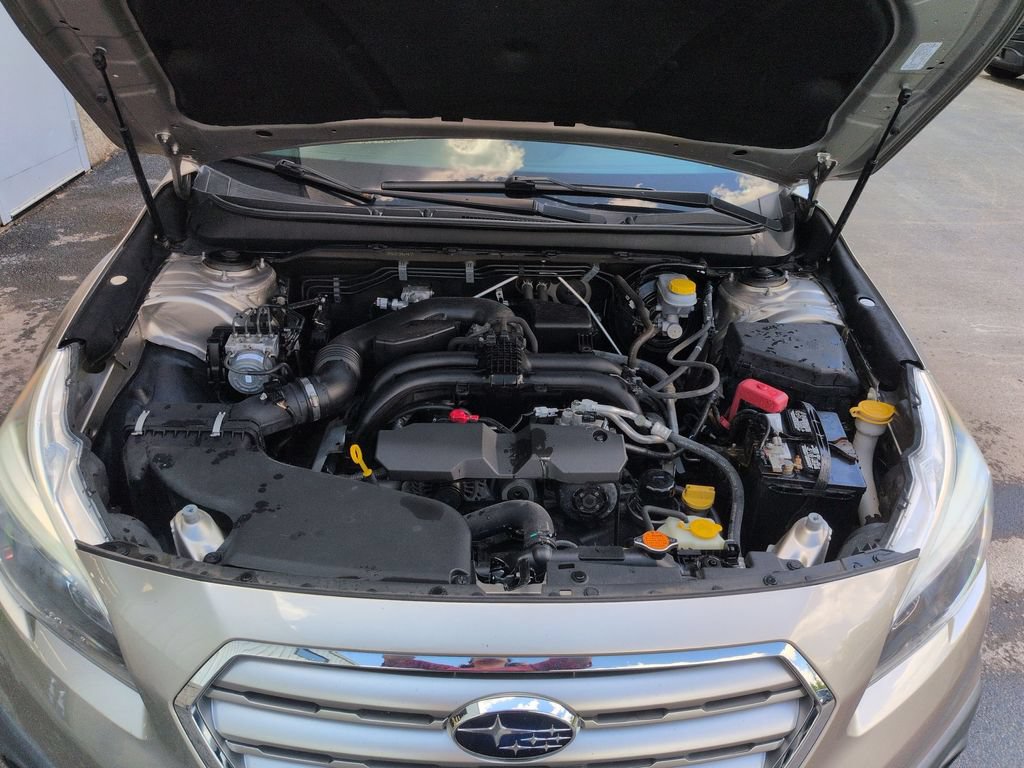 Used 2016 Subaru Outback 2.5i Premium AWD/4WD image 17