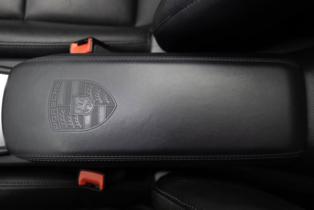 Used 2017 Porsche 911 Carrera 4 AWD/4WD image 17