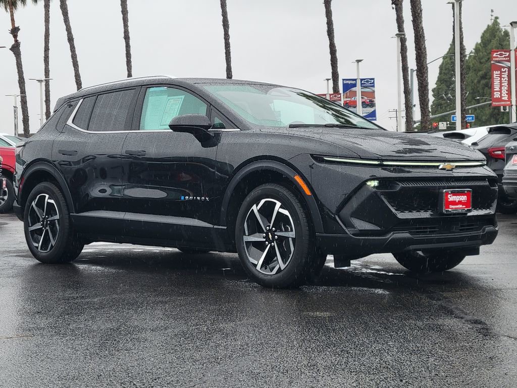 Used 2026 Chevrolet Equinox EV LT image 28