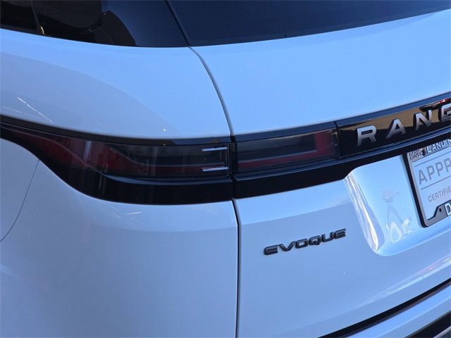Used 2025 Land Rover Range Rover Evoque S image 33