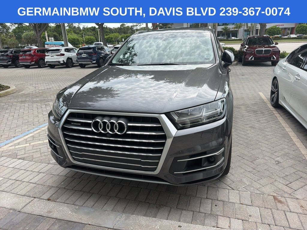 Used 2018 Audi Q7 3.0T Prestige AWD/4WD image 5