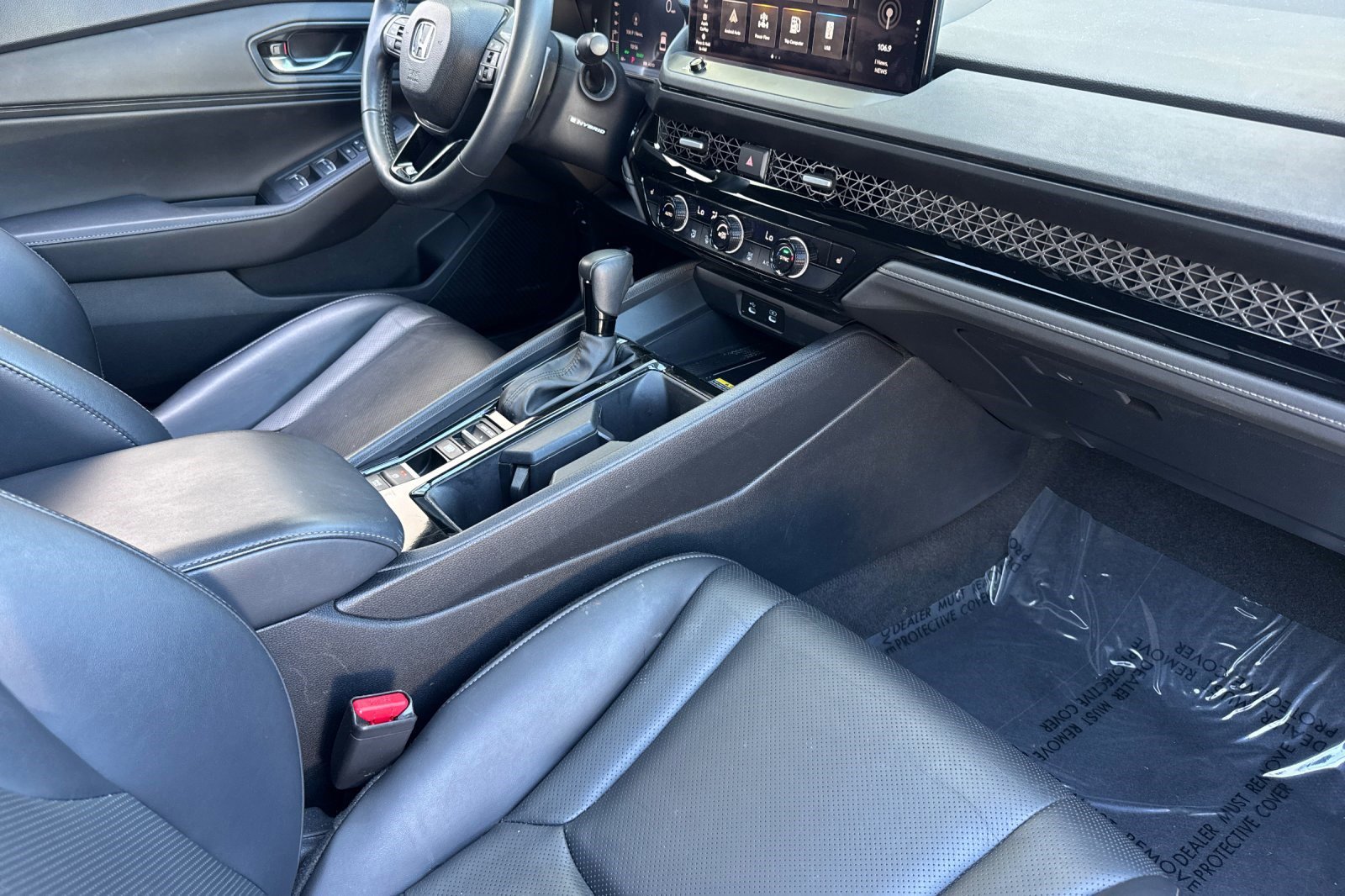 Used 2025 Honda Accord Sport image 31