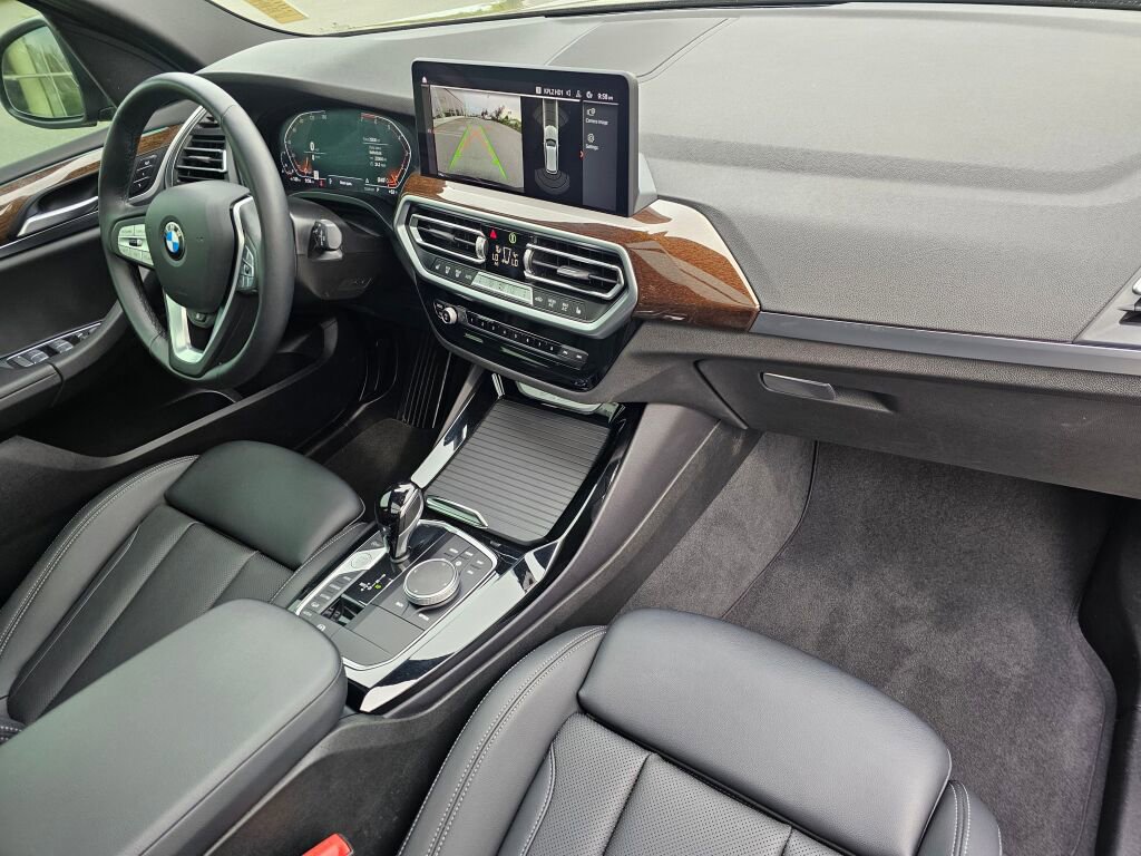 Used 2024 BMW X3 xDrive30i w/ Premium Essential Package image 13