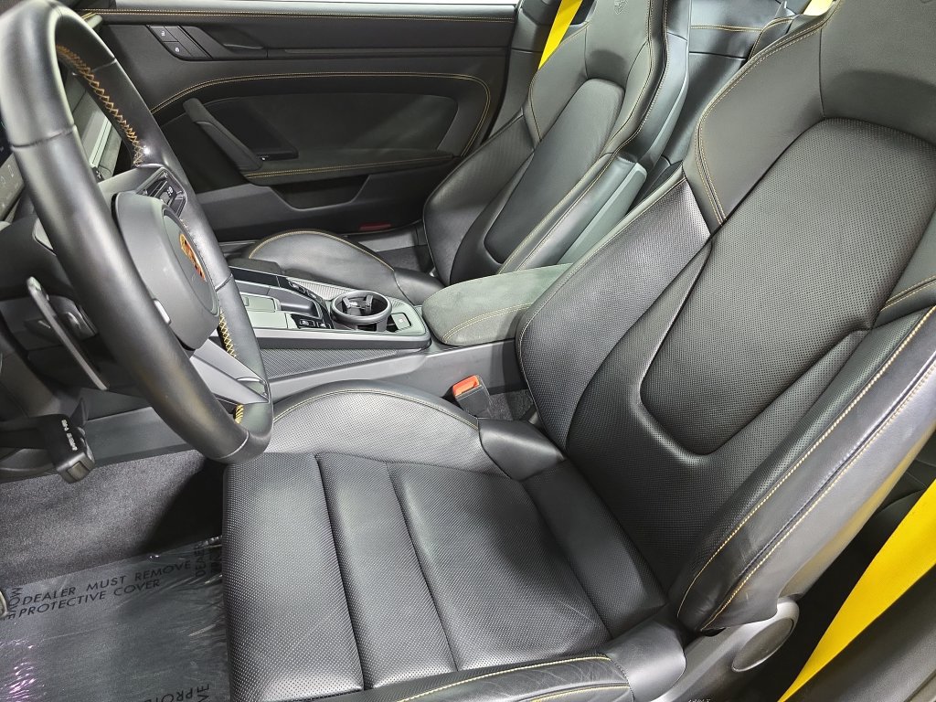 Certified 2023 Porsche 911 Carrera GTS RWD image 5