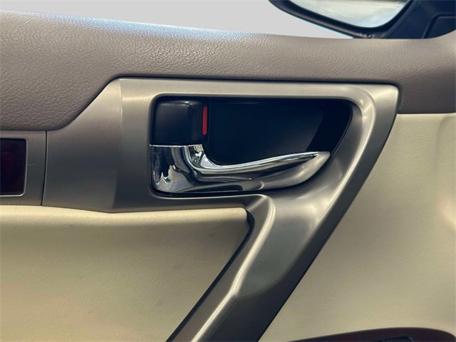 Used 2019 Lexus GX 460 image 17