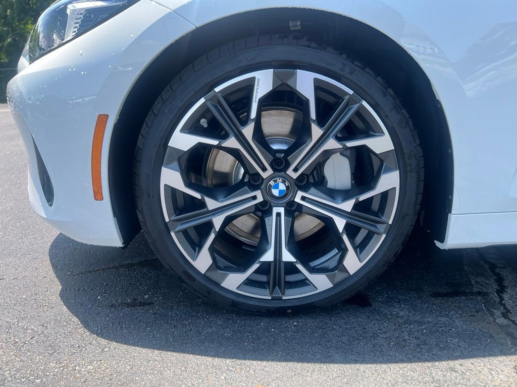 Used 2026 BMW 430i Coupe w/ Convenience Package image 9