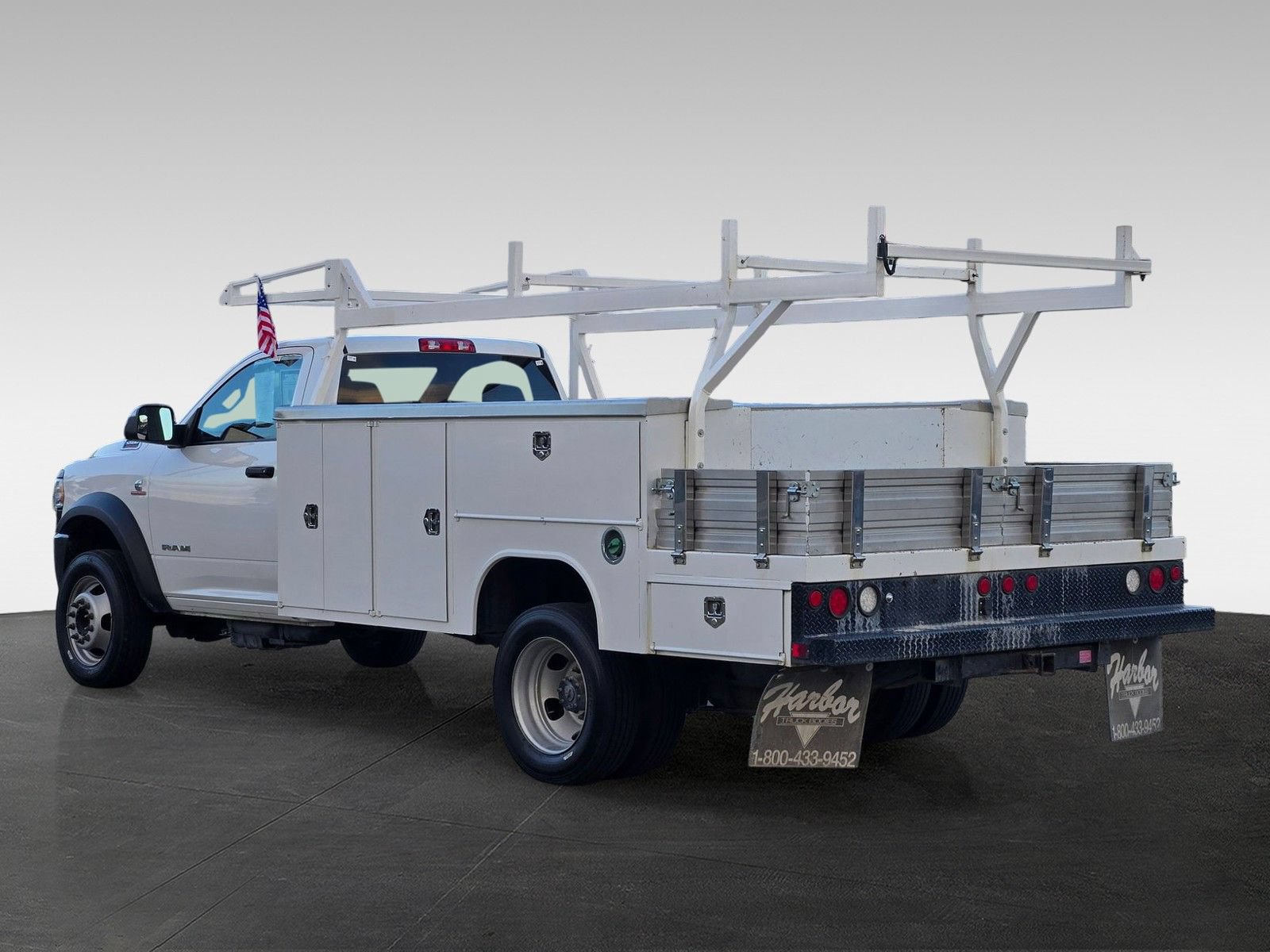 Used 2022 RAM 5500 Tradesman AWD/4WD image 6