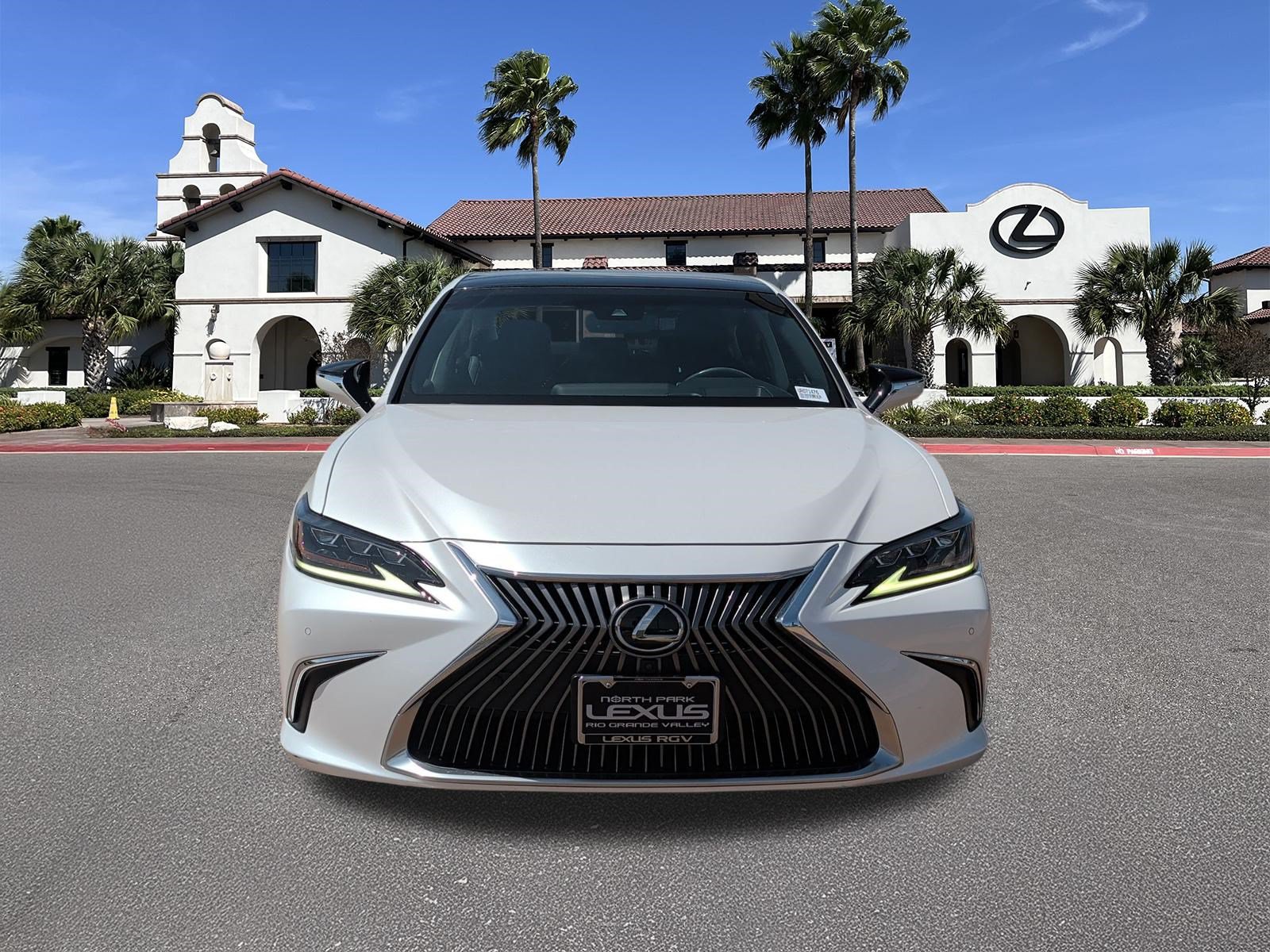 Certified 2020 Lexus ES 350 Ultra Luxury w/ Accessory Package 2 FWD image 6