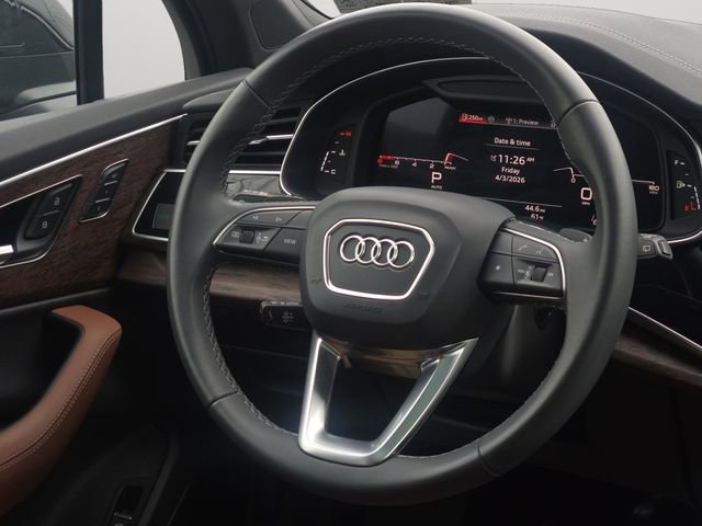 Used 2025 Audi Q7 3.0T Premium Plus image 19
