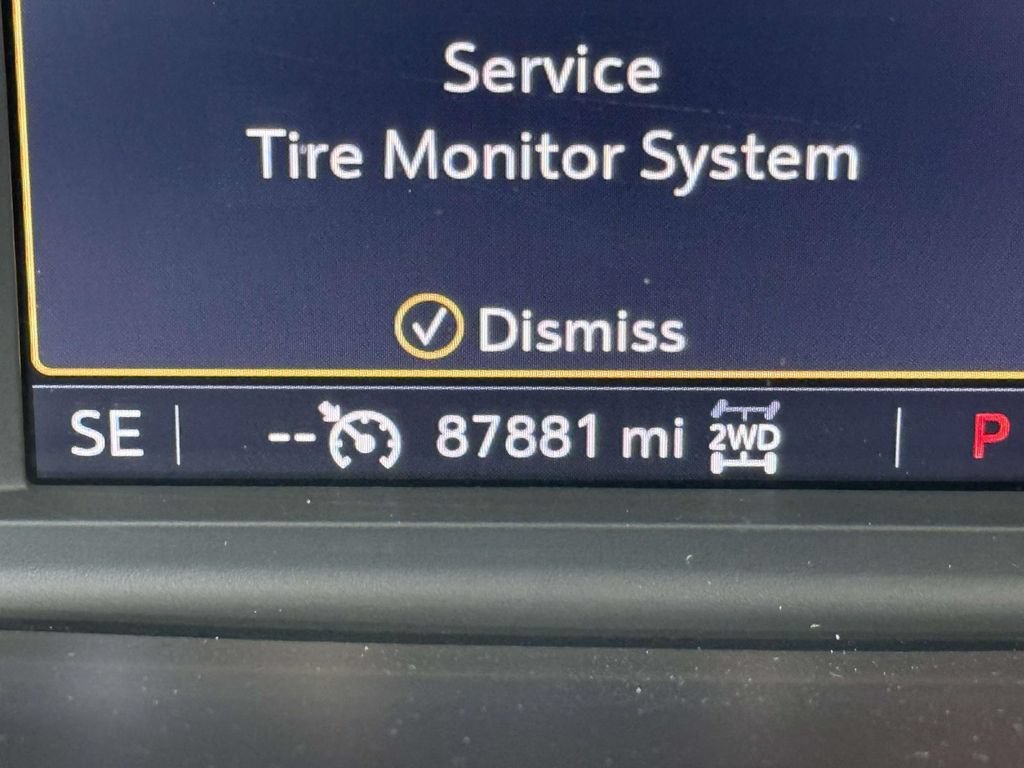 Used 2019 Chevrolet Silverado 1500 LTZ w/ LTZ Plus Package AWD/4WD image 26