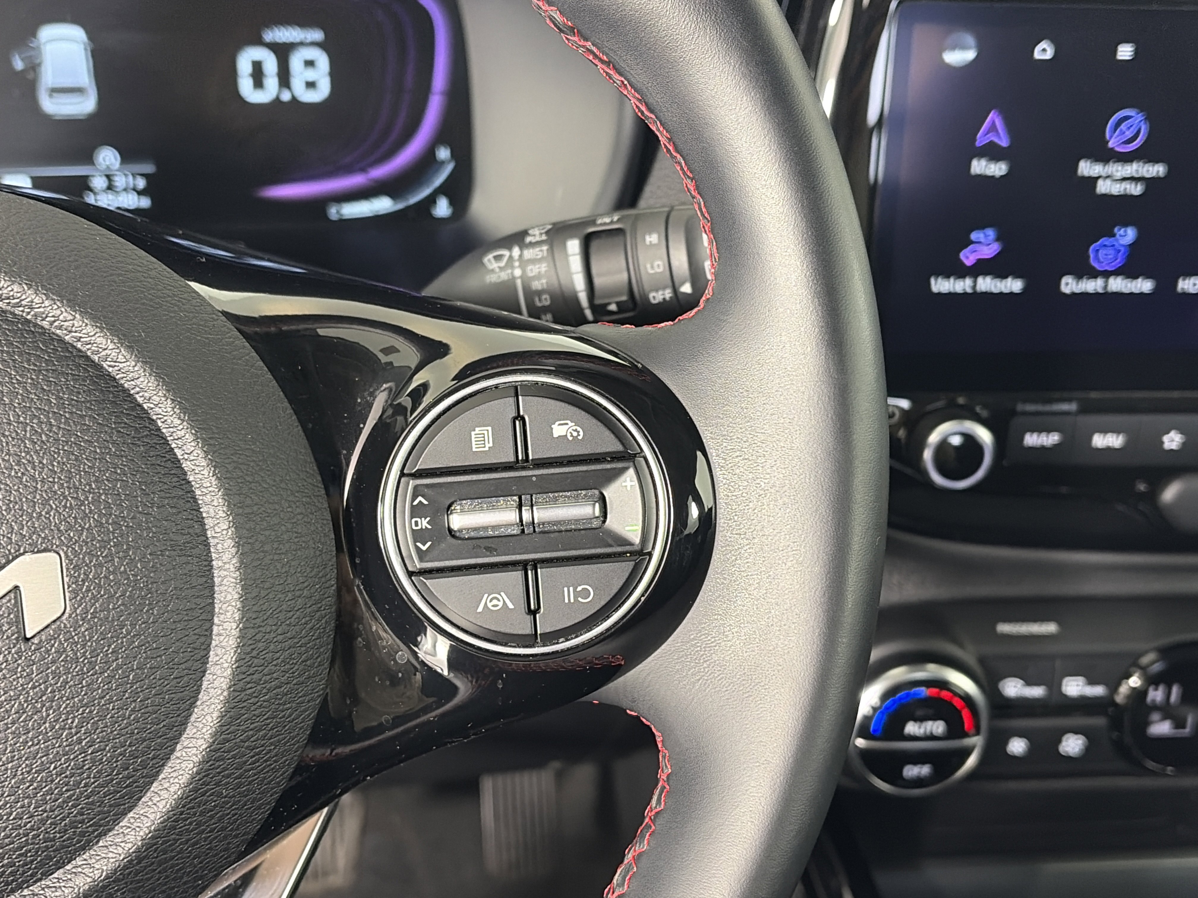 Certified 2024 Kia Soul GT-Line image 30