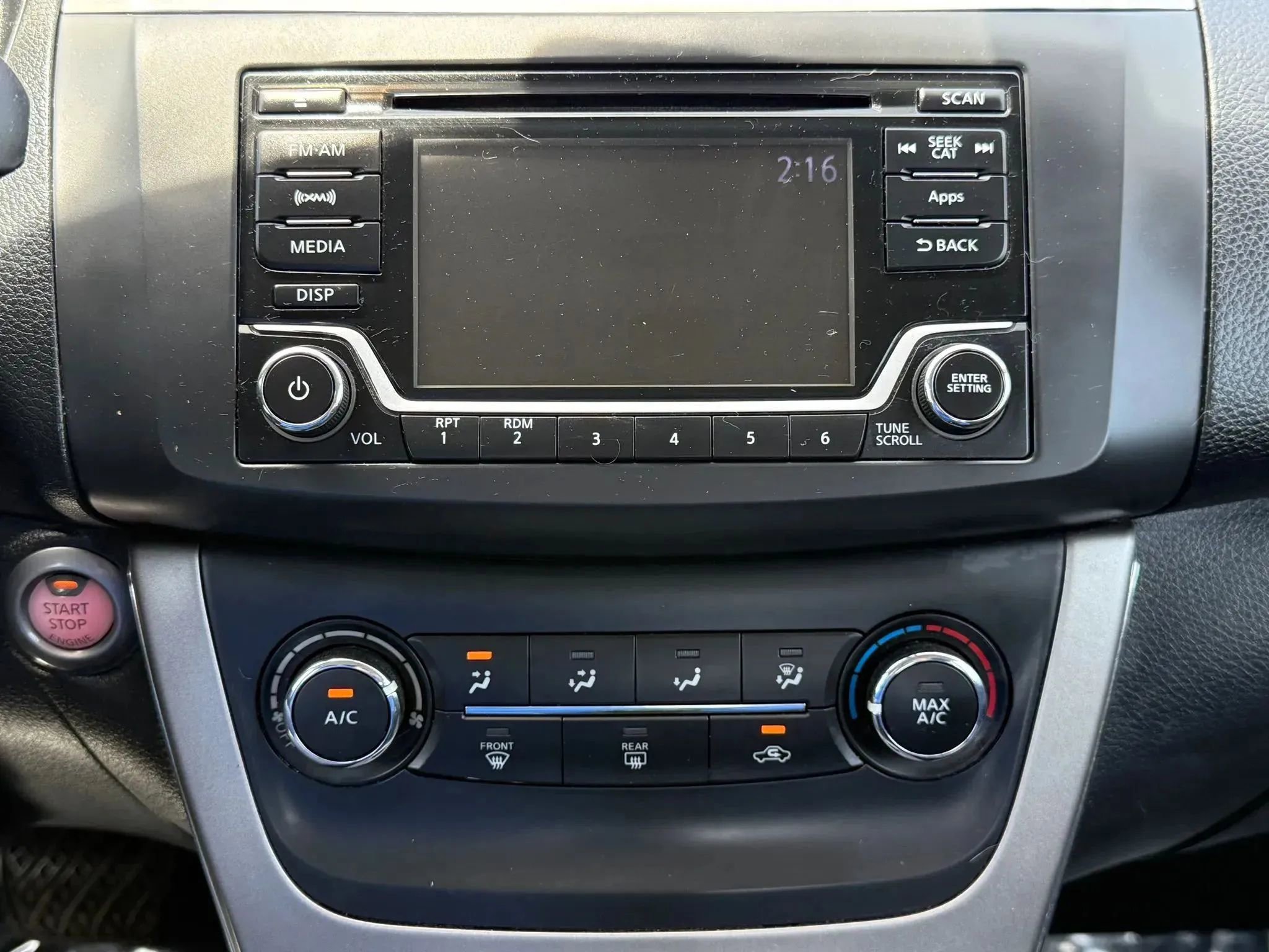 Used 2015 Nissan Sentra SV FWD image 26