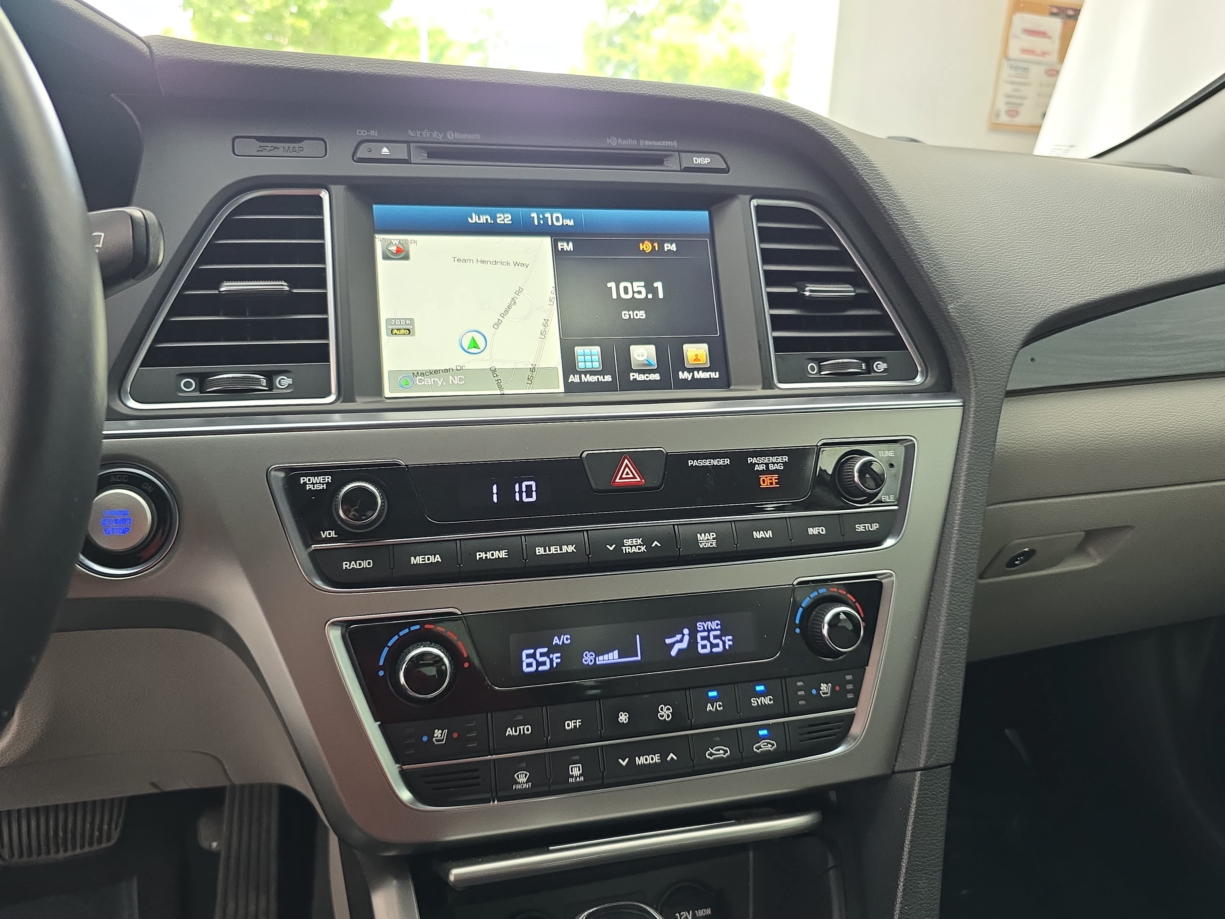 Used 2017 Hyundai Sonata Limited w/ Tech Package 03 FWD image 19