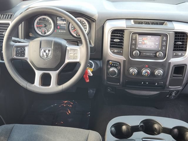 Used 2024 RAM 1500 Warlock RWD image 27