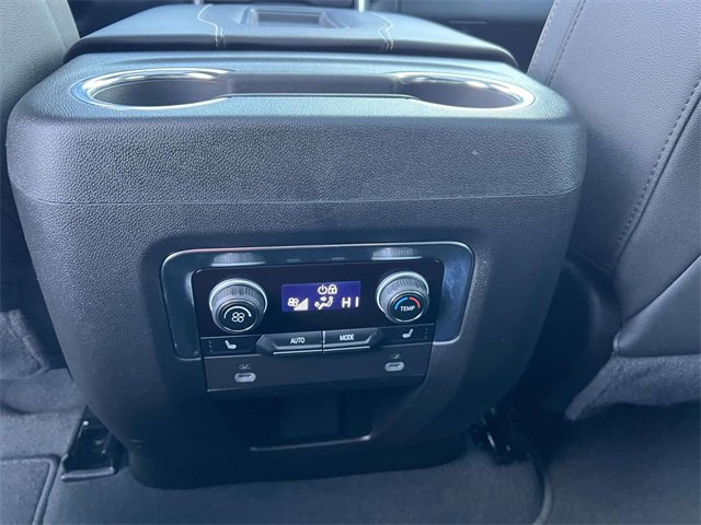 Certified 2024 Chevrolet Suburban Premier w/ Premium Package image 19