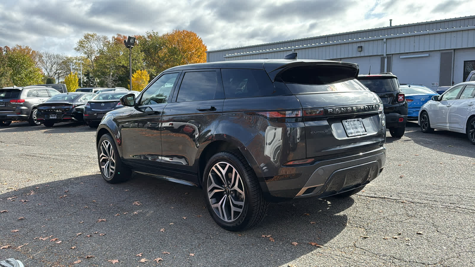 Used 2022 Land Rover Range Rover Evoque R-Dynamic S image 5