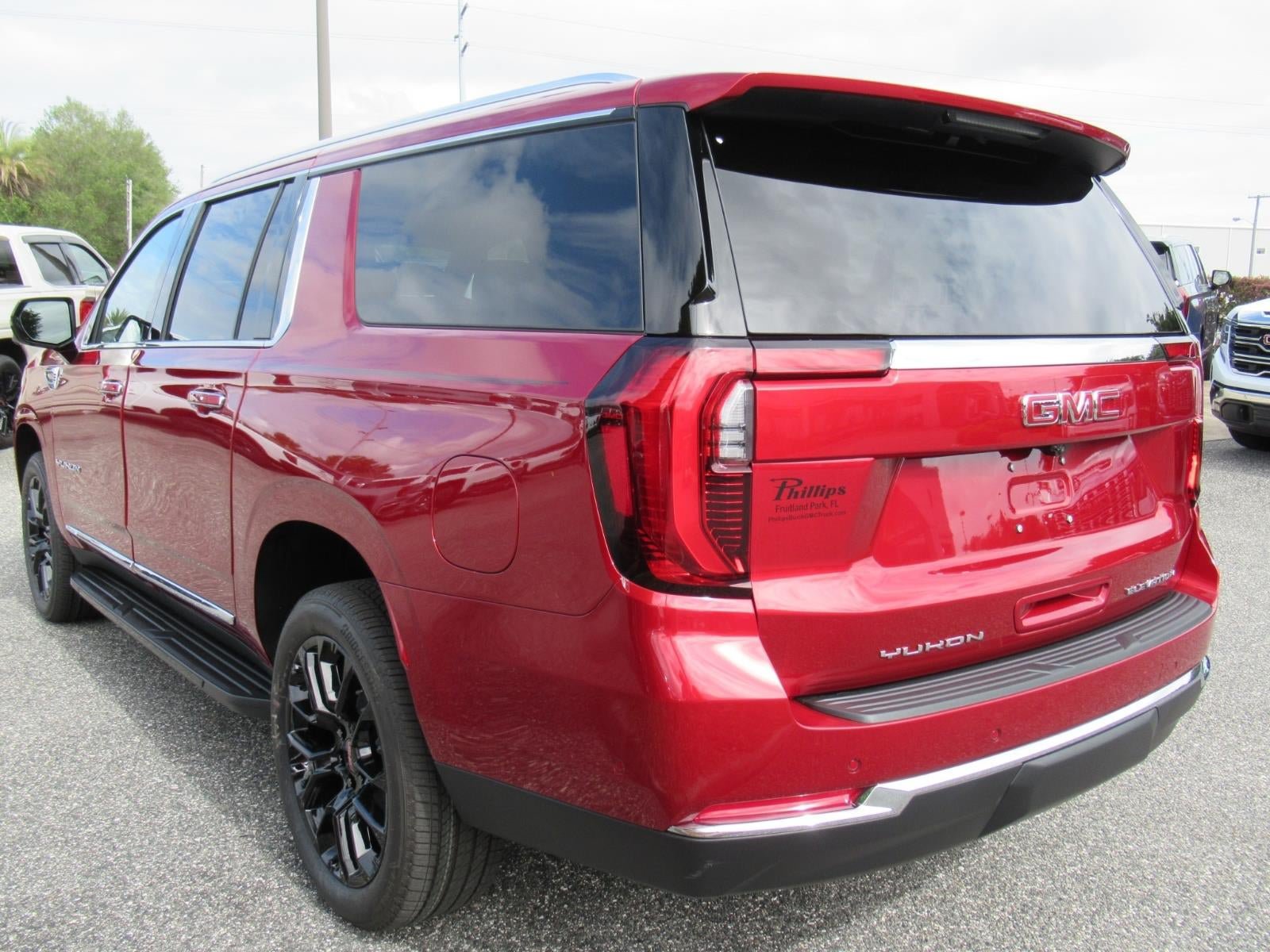New 2026 GMC Yukon XL Elevation RWD image 5